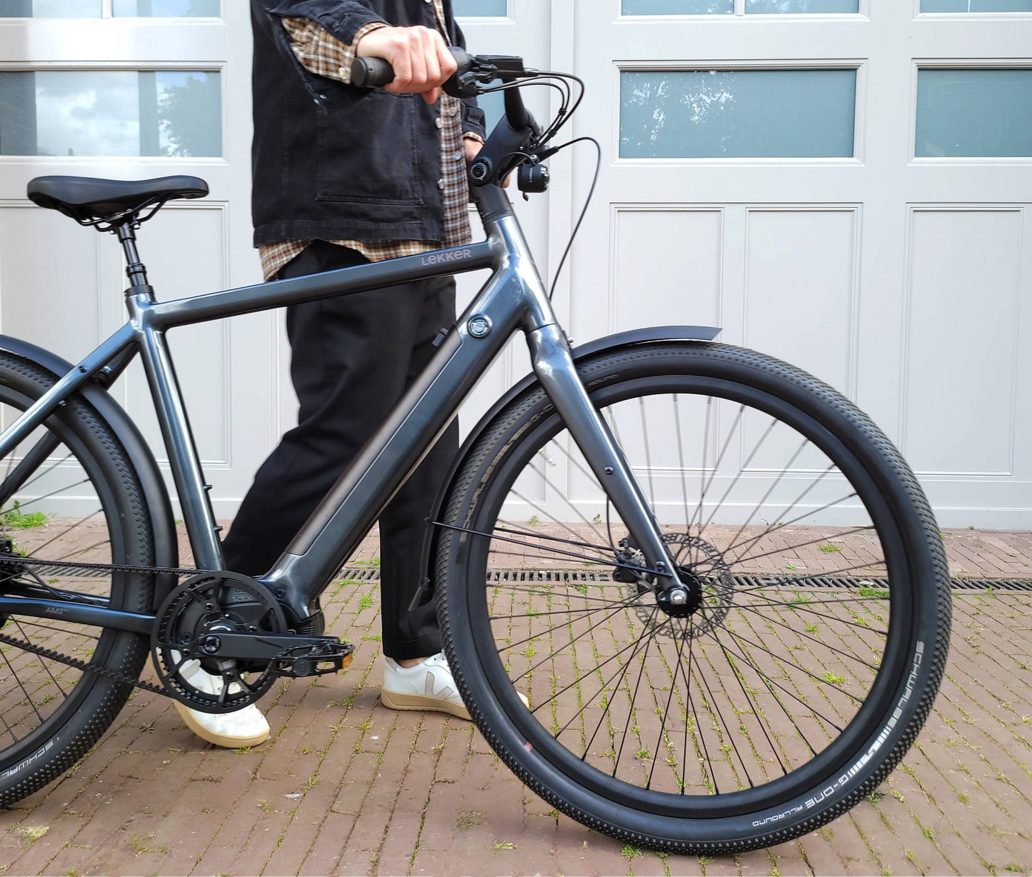 AMSTERDAM GTS LE_BACk_Gloss Dark Grey_Gloss donkergrijs_Gloss dunkelgrau_1